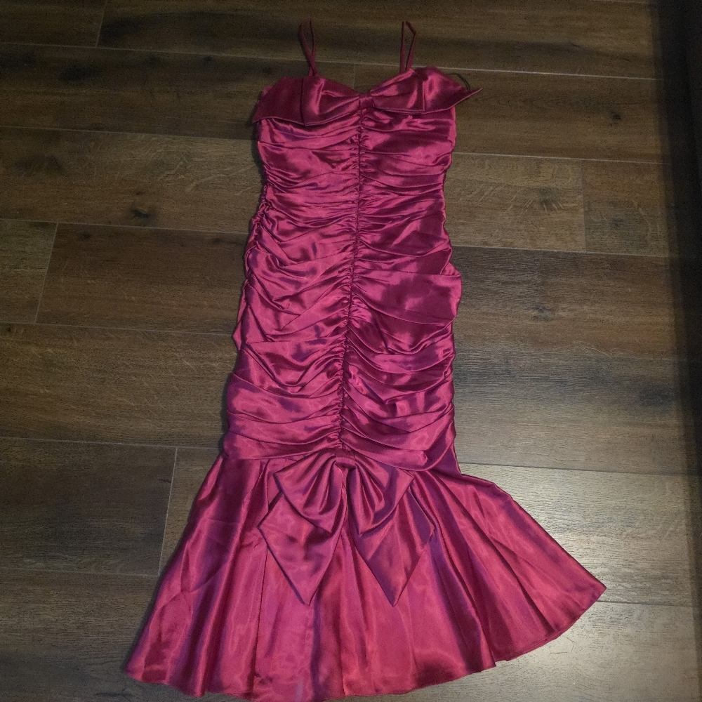 Stunning Magenta Satin Bow Dress - Picture 8 of 16